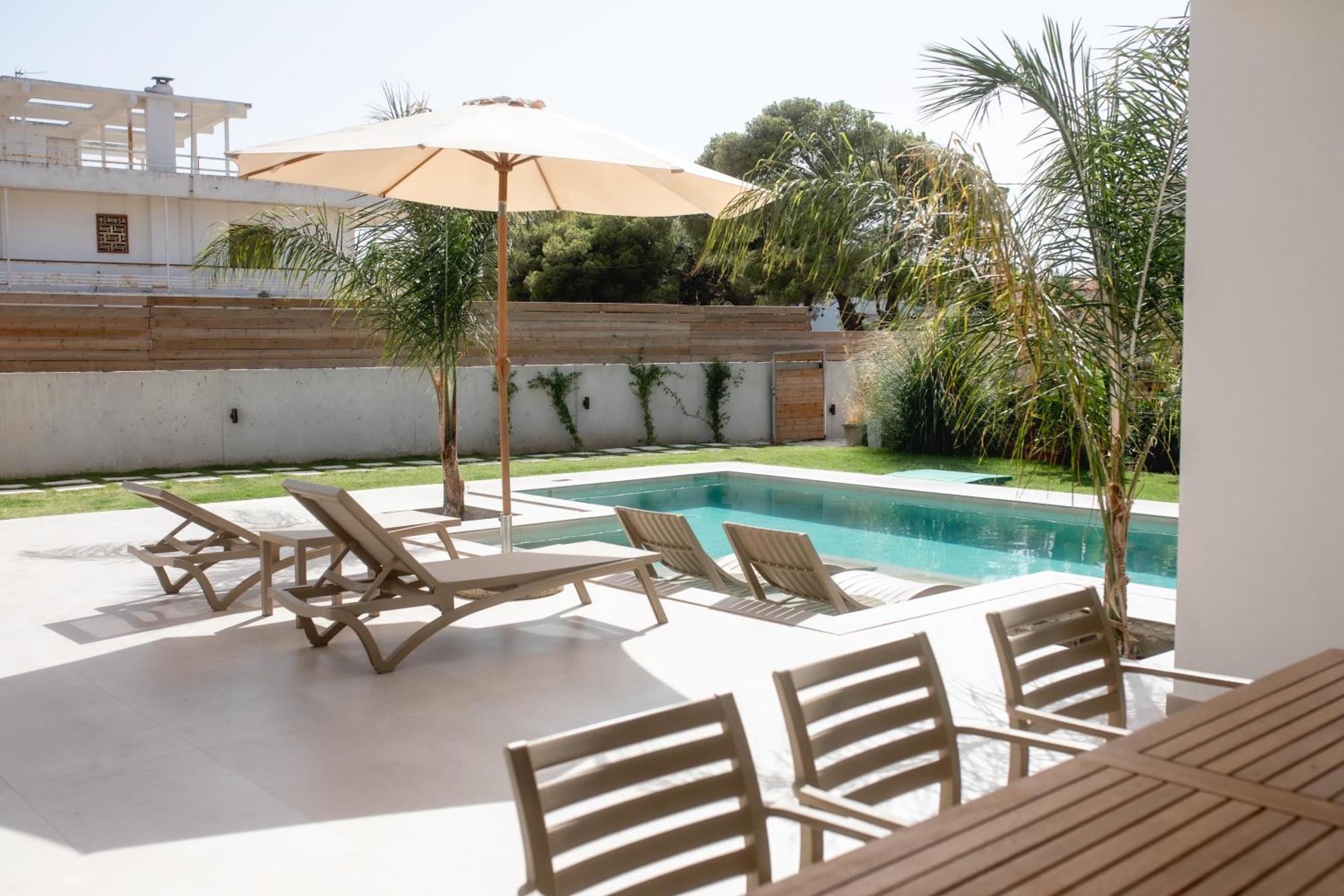 Villa Kala Loutraki - Private Pool & Sauna I Beach エクステリア 写真