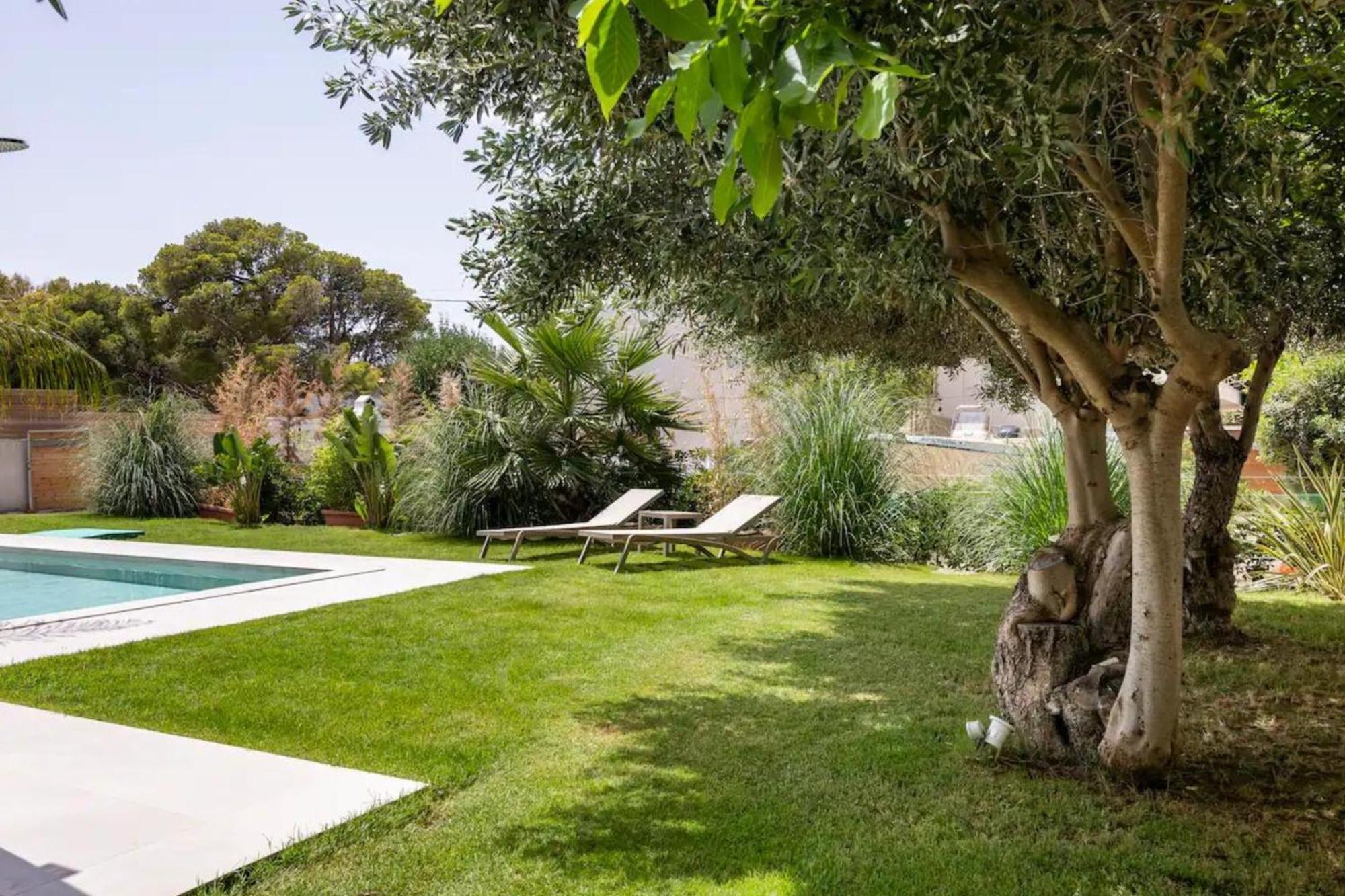 Villa Kala Loutraki - Private Pool & Sauna I Beach エクステリア 写真