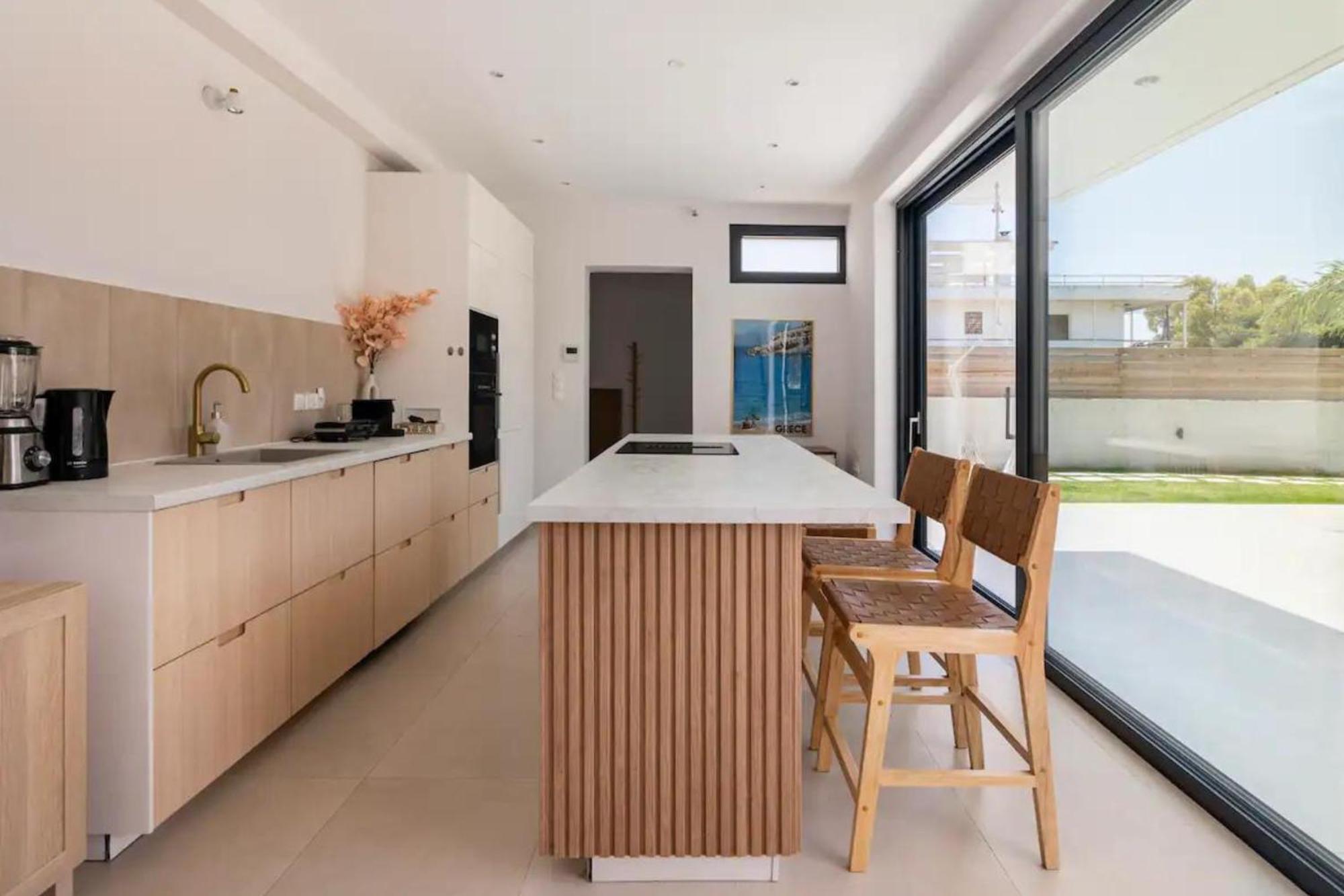 Villa Kala Loutraki - Private Pool & Sauna I Beach エクステリア 写真