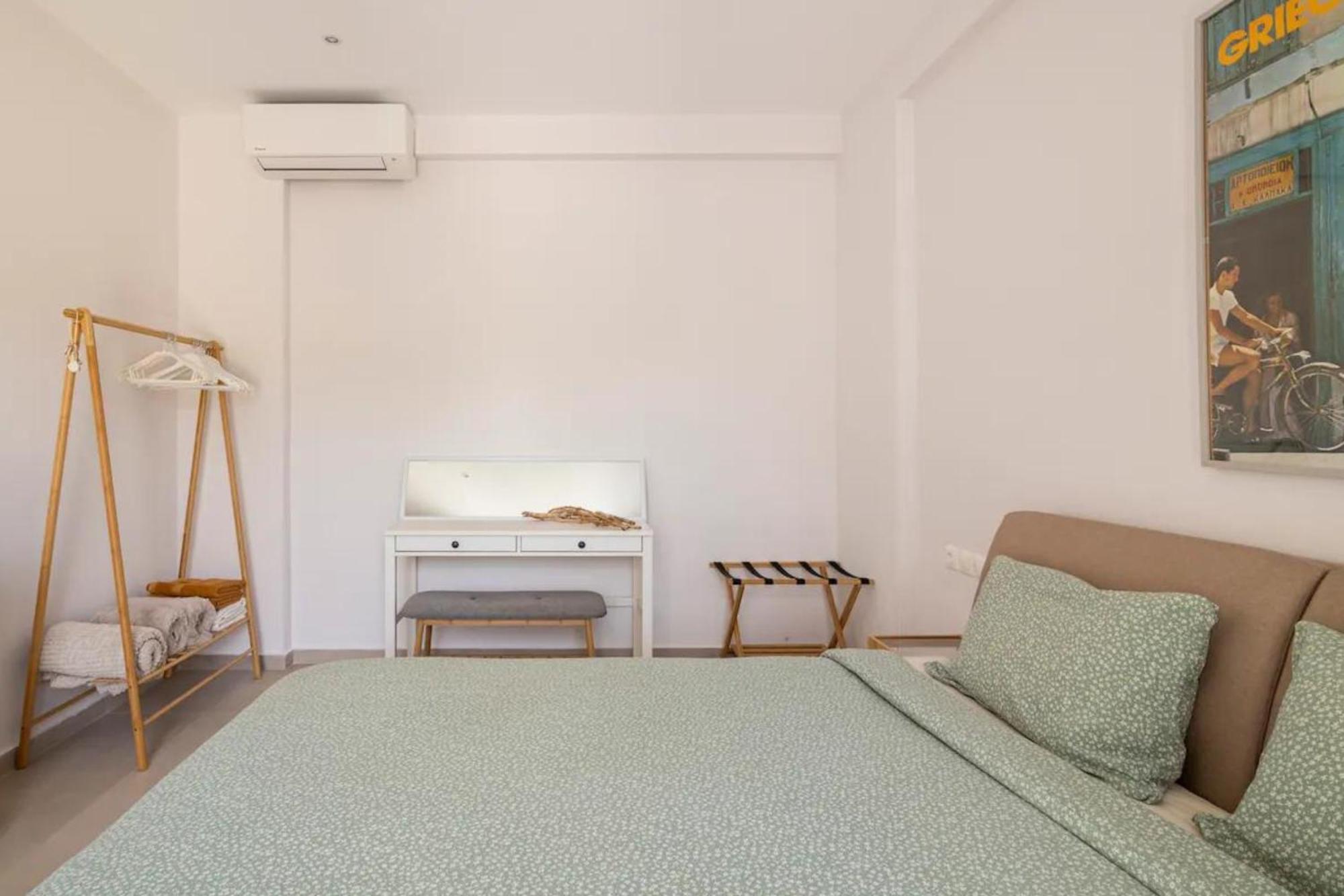 Villa Kala Loutraki - Private Pool & Sauna I Beach エクステリア 写真
