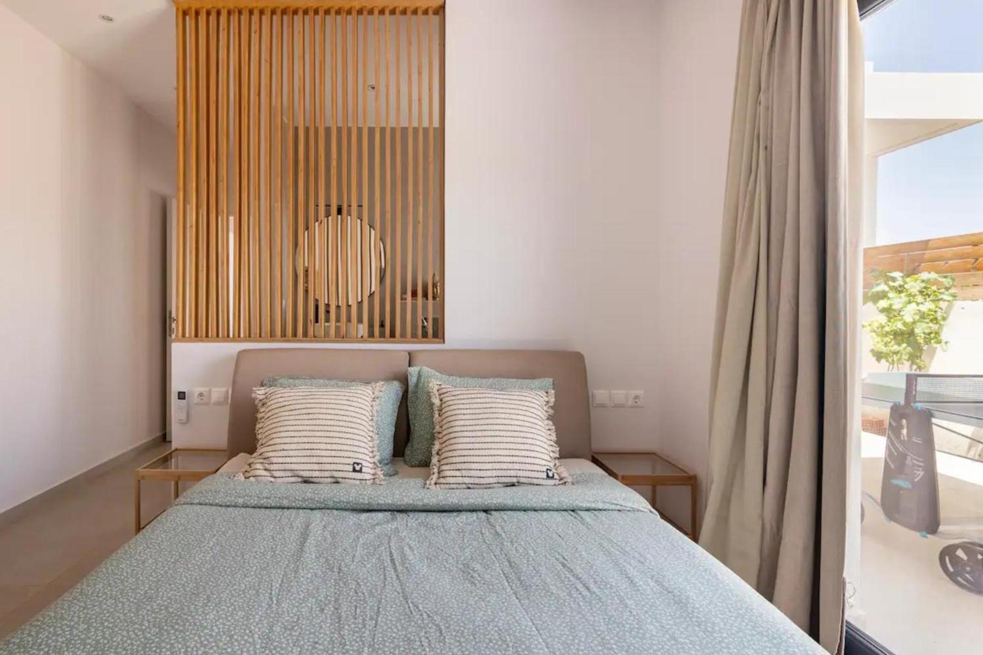 Villa Kala Loutraki - Private Pool & Sauna I Beach エクステリア 写真