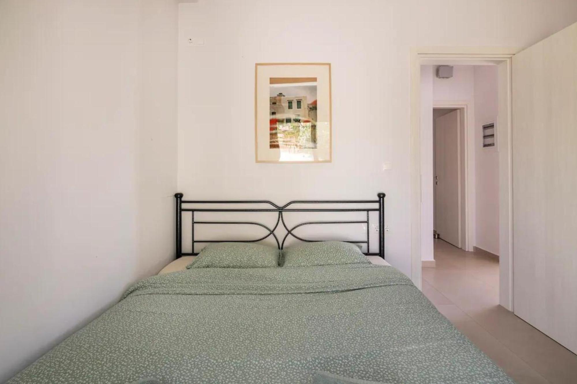 Villa Kala Loutraki - Private Pool & Sauna I Beach エクステリア 写真